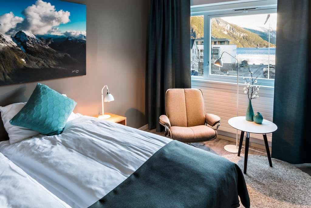 Dreges Hotell - By Classic Norway Hotels Stranda  Chambre photo